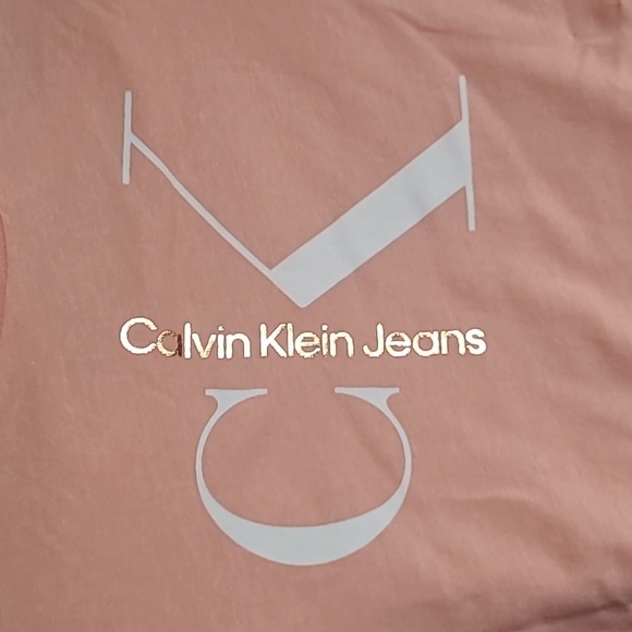Calvin Klein 2-piece set shirts, Peach color, Size 5 - Picture 3 of 5